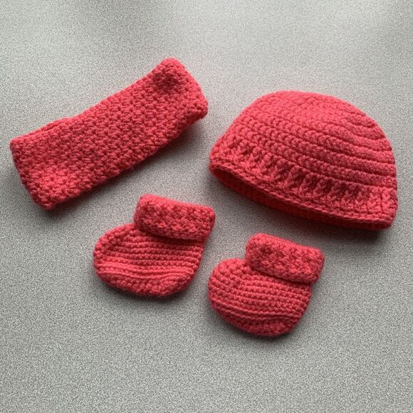 New Hand Crochet Baby Hat Headband And Booties Set Dk Pink 0-3 Months - Picture 2 of 10